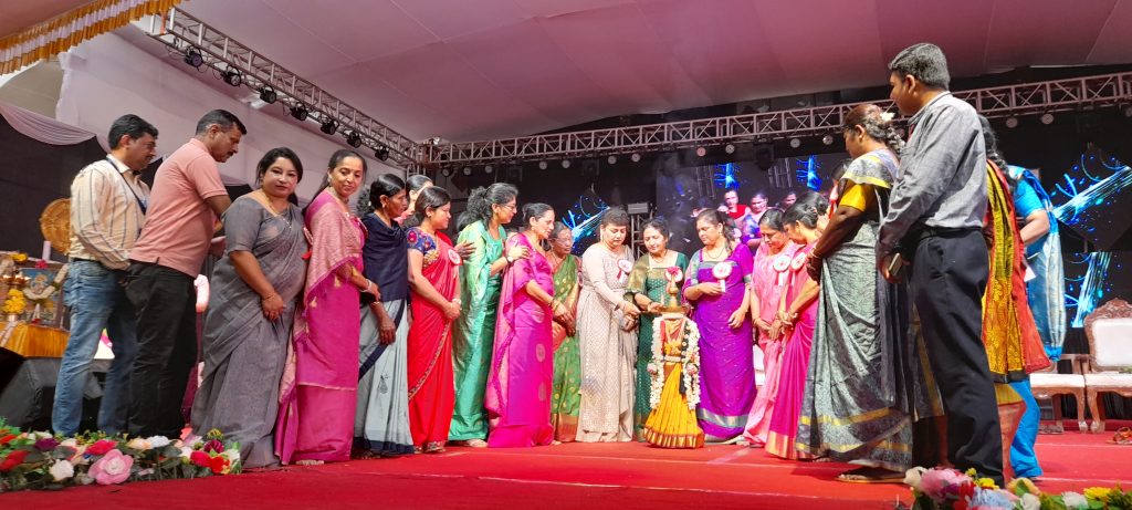 *ಮಡಿಕೇರಿಯಲ್ಲಿ ಮಹಿಳಾ ದಸರಾದ ಸಂಭ್ರಮ*